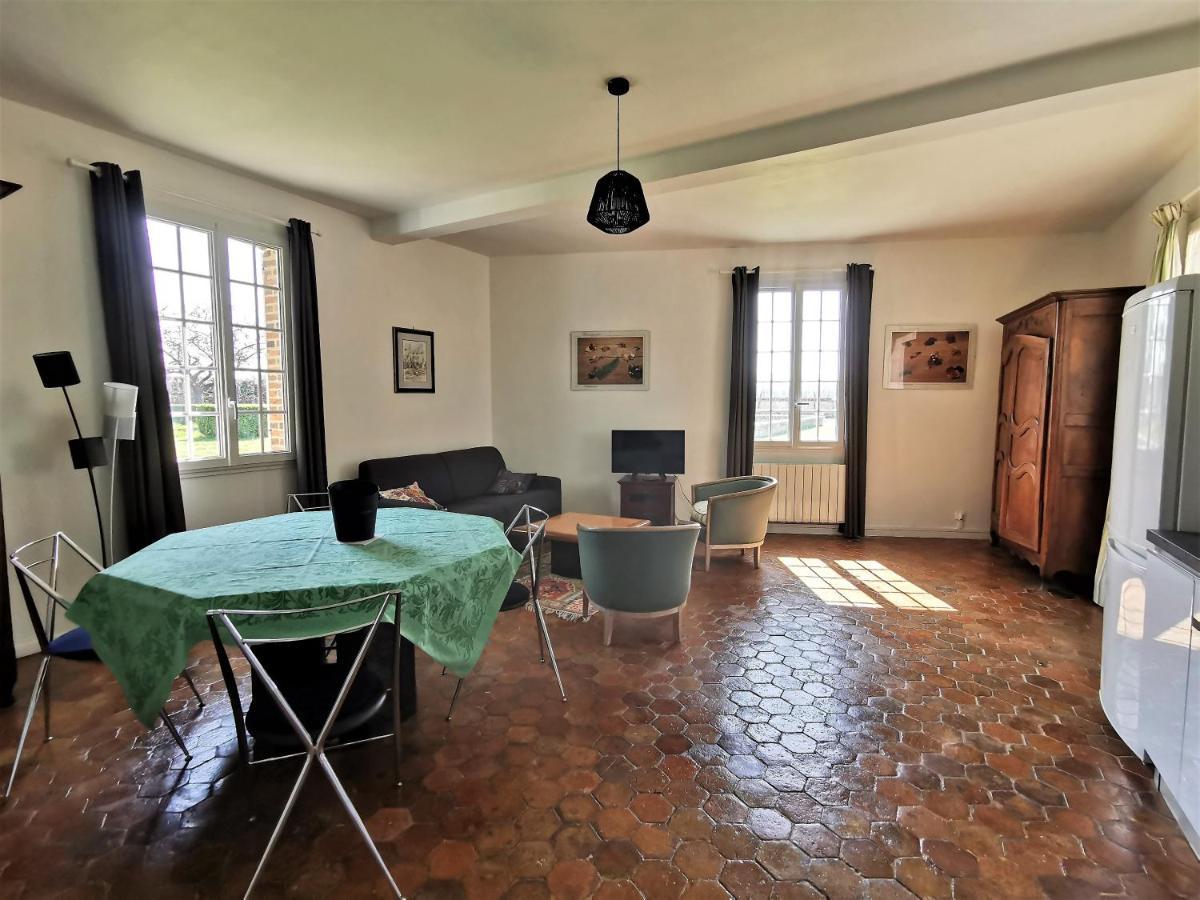 Vila Tourterelle, A Proximite De Auxerre Et Chablis Hauterive  Exteriér fotografie