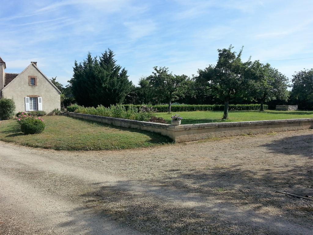 Vila Tourterelle, A Proximite De Auxerre Et Chablis Hauterive  Exteriér fotografie