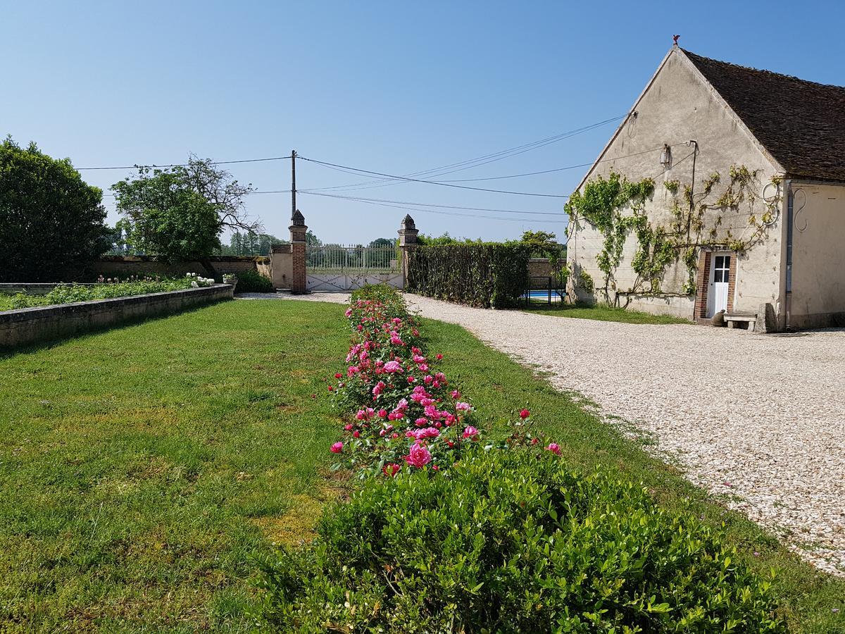 Vila Tourterelle, A Proximite De Auxerre Et Chablis Hauterive  Exteriér fotografie
